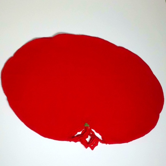 Four Christmas Placements / Cloth Napkins - Picture 2 of 5